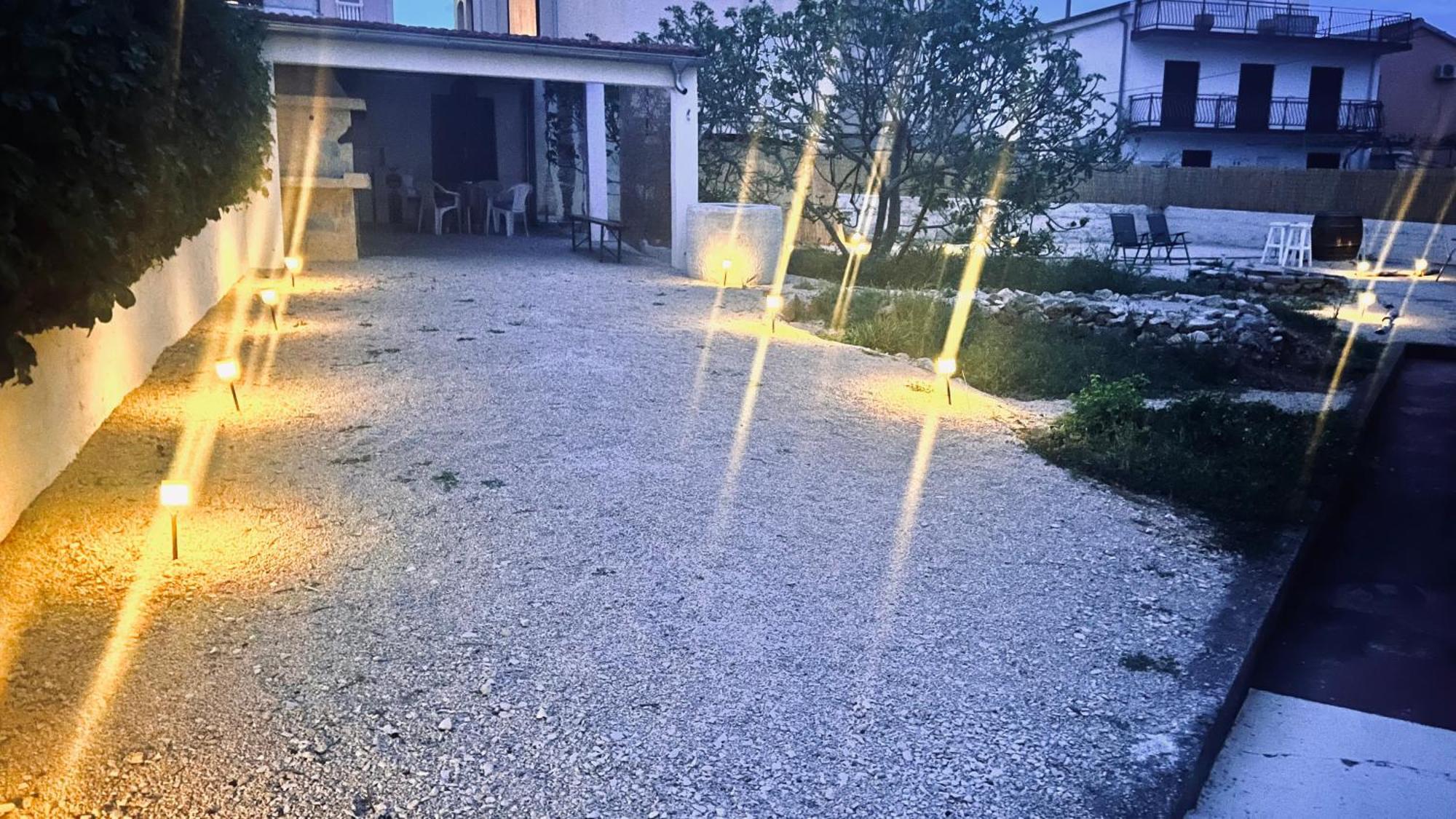 Luxury Beach Apartment W Sunset Sea Views ชิเบนิก ภายนอก รูปภาพ